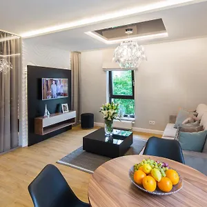 Apartament 7 Heaven - Victoria By Oneapartments
