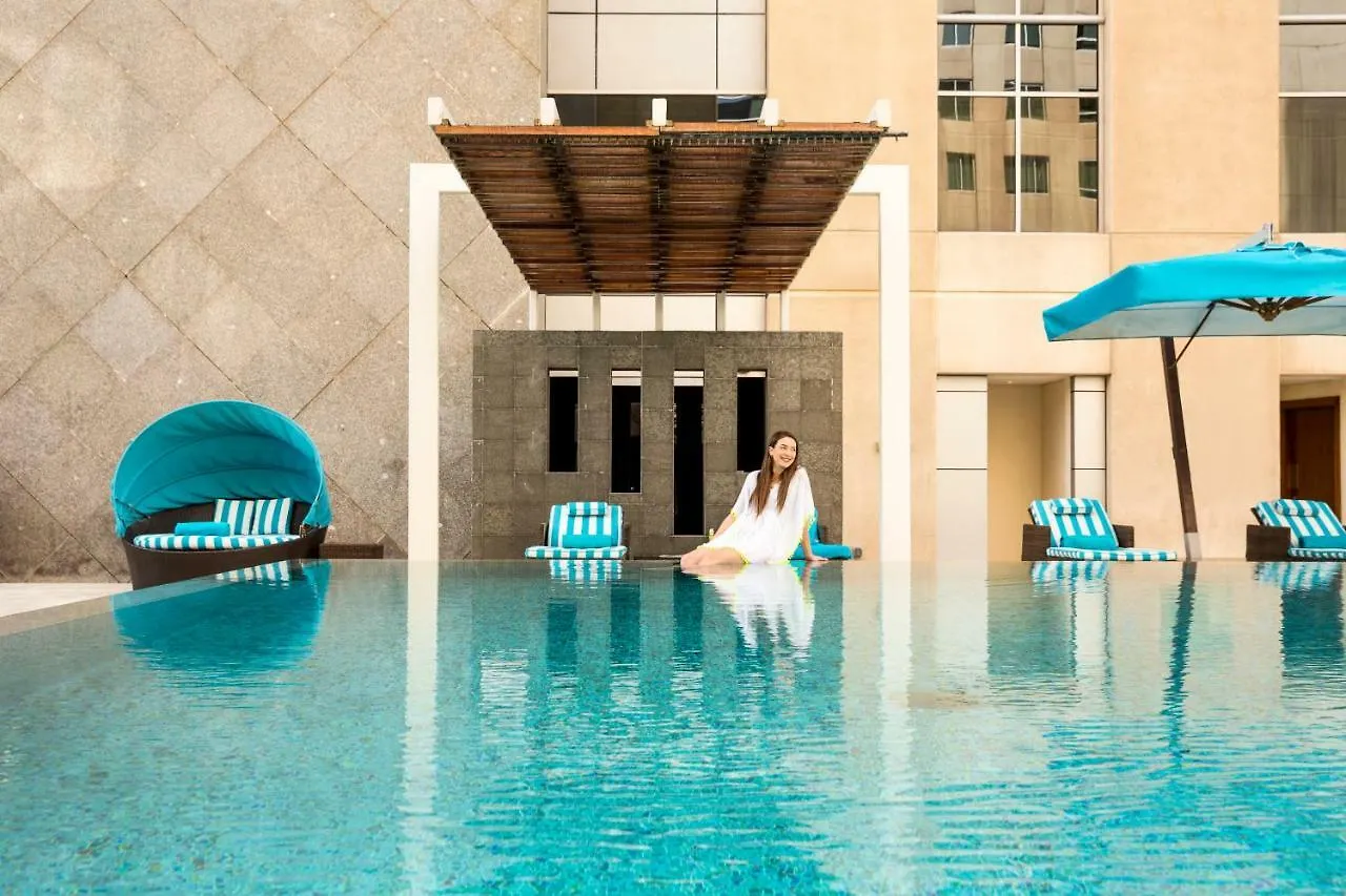 Novotel Deira Creekside Dubaj 4*,