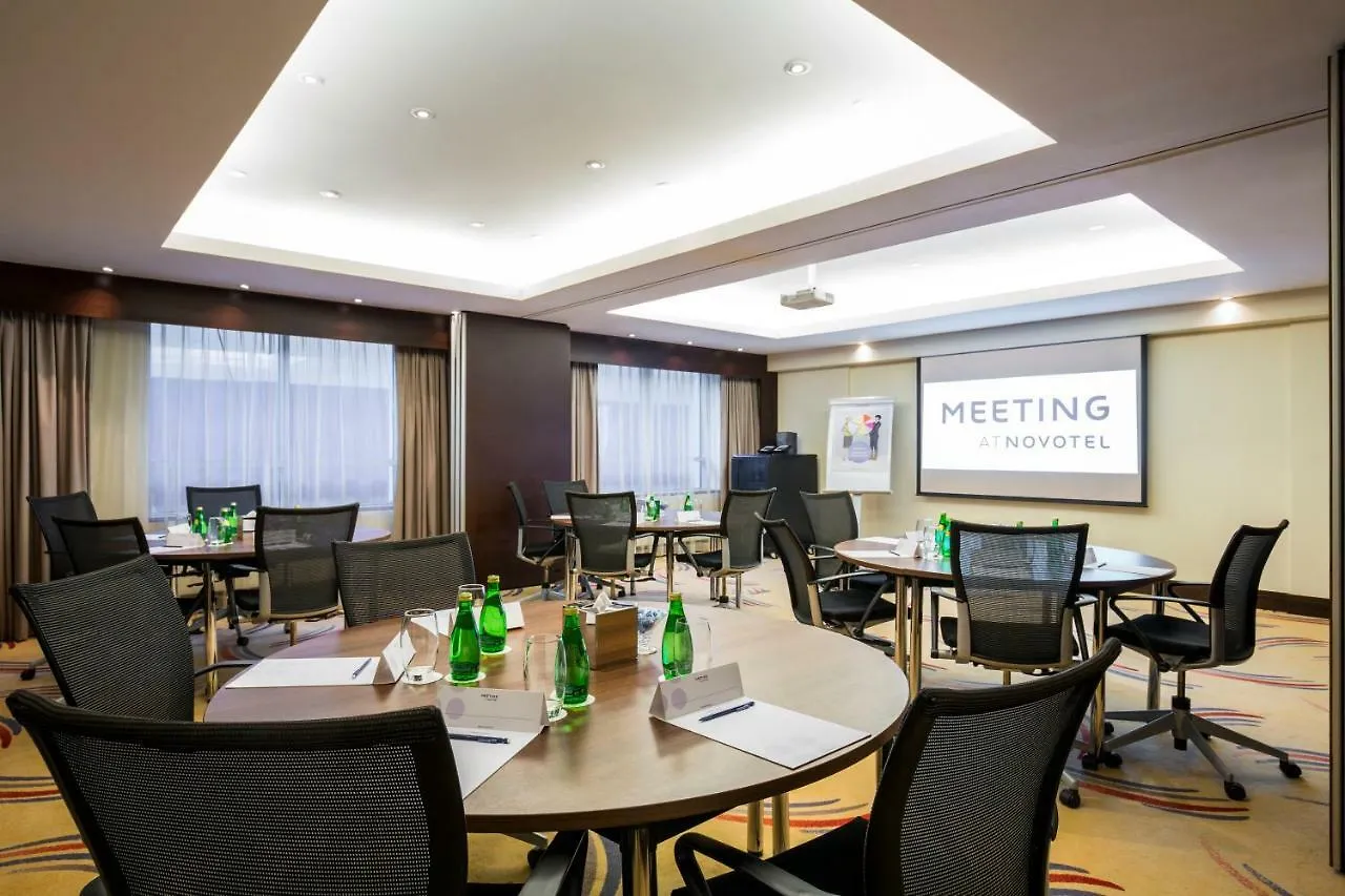 Novotel Deira Creekside Dubaj Hotel